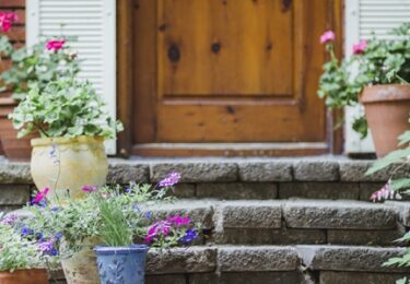 Photo of Planning to Move? You Can Still Secure a Low Mortgage Rate on Your Next Home