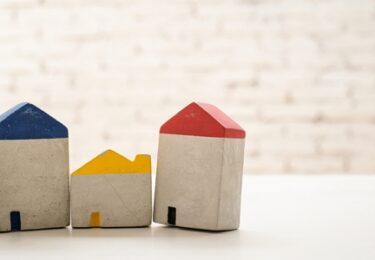 Photo of 3 Graphs Showing Why You Should Sell Your House Now