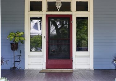 Photo of Why Waiting To Sell Your House Could Cost You a Small Fortune