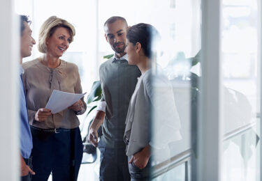 Photo of What Are the Experts Saying About the Spring Housing Market?