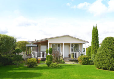 Photo of Is It Better To Rent Than Buy a Home Right Now?