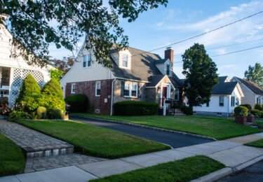 Photo of What You Really Need To Know About Home Price Headlines