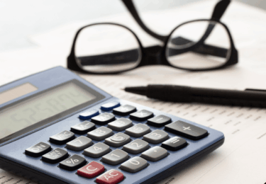 Photo of Thinking About Renting Your House Instead of Selling? Read This First.