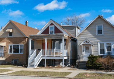 Photo of You May Not Want To Skip Over That House That’s Been Sitting on the Market